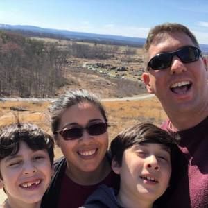 Meet your Posher, Julia